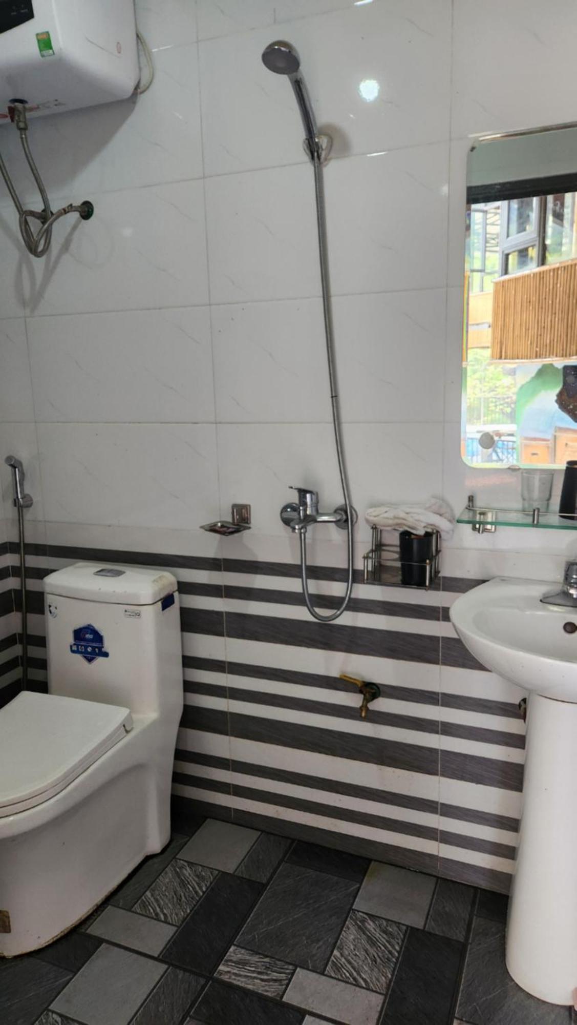 Dong Que Homestay-Tours-Motorbike, Car Rental, Hiking Ha Giang Exterior foto